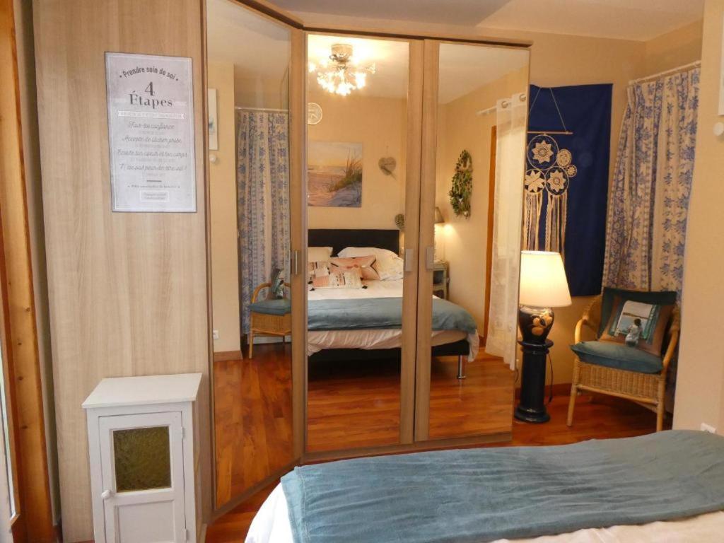 Chambre Le Mas D'Adelice Taulignan Exterior foto